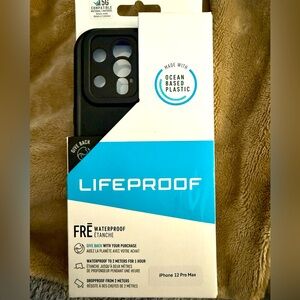 Lifeproof 12 Pro Max FRE New Phone Case